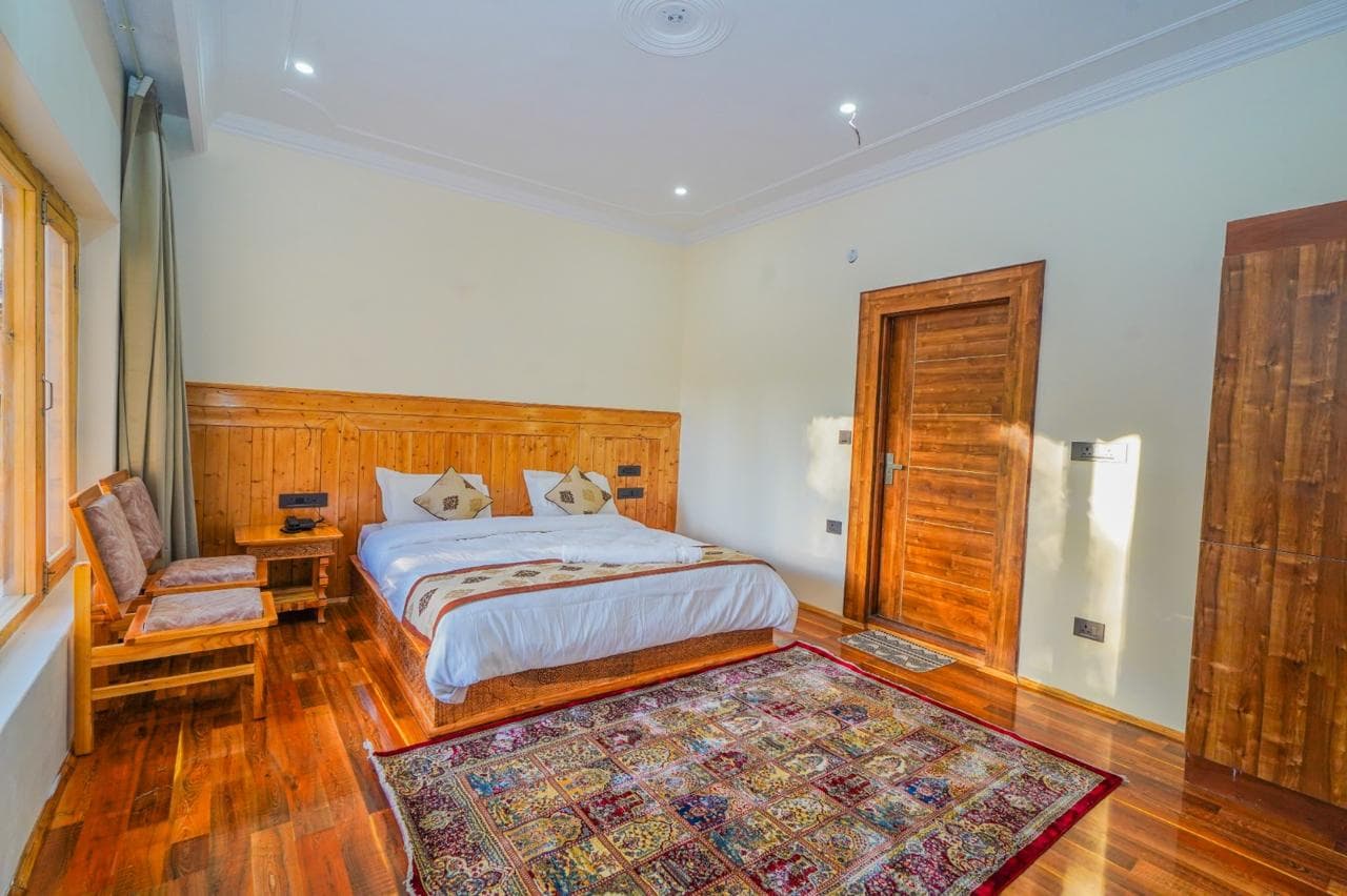 Luxury Hotels