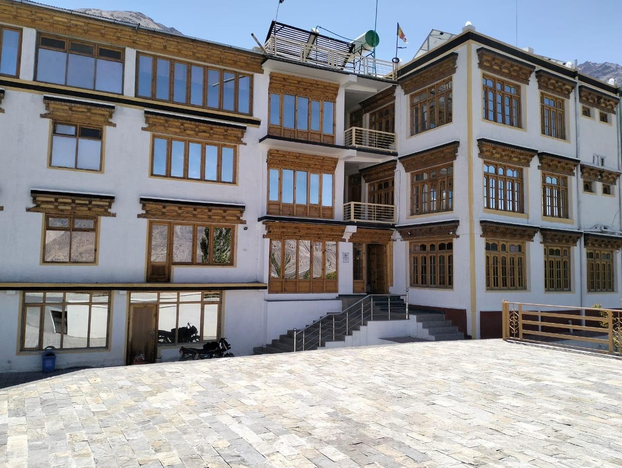 Hotel Las-Thang