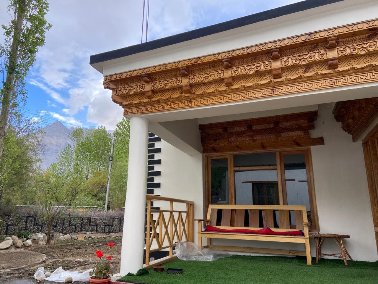 Zingnor Guest House